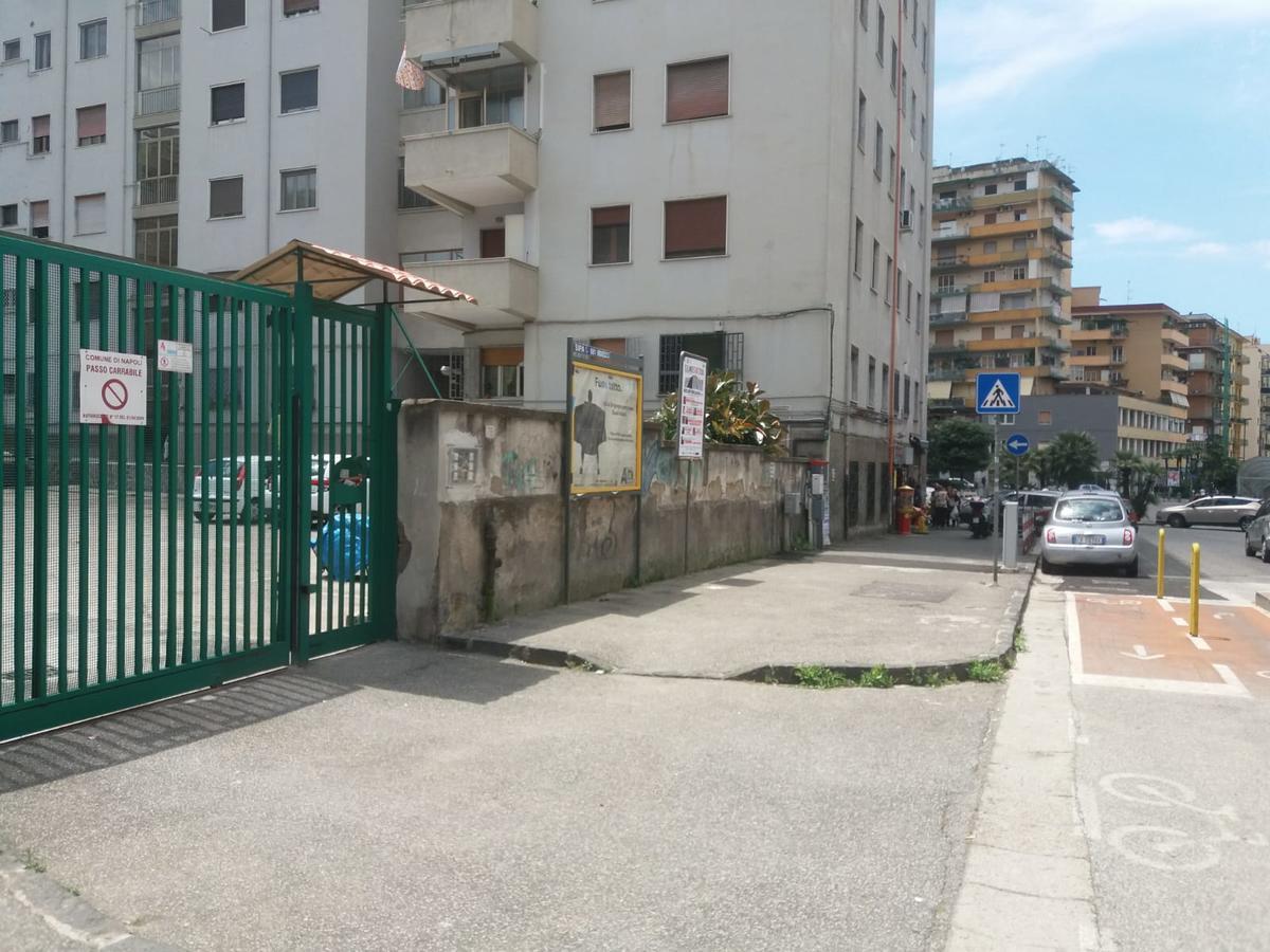 B&B Italia Napoli Exterior foto